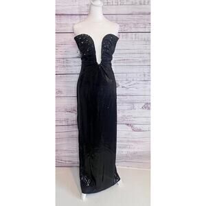 Pretty Little Thing Plus BLACK SEQUIN WIRED BUST DETAIL MAXI DRESS Size 12 NWT